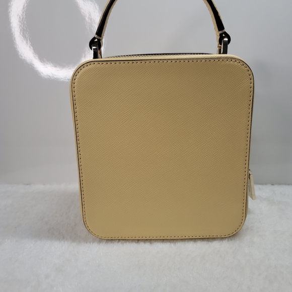 Kate Spade Vanity bag in pastle yellow - Picture 2 of 3